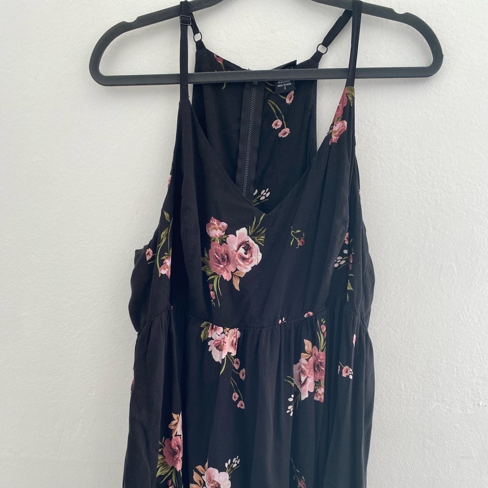Black Floral Tunic Cami- Zipper In Back- Size 2- Torrid